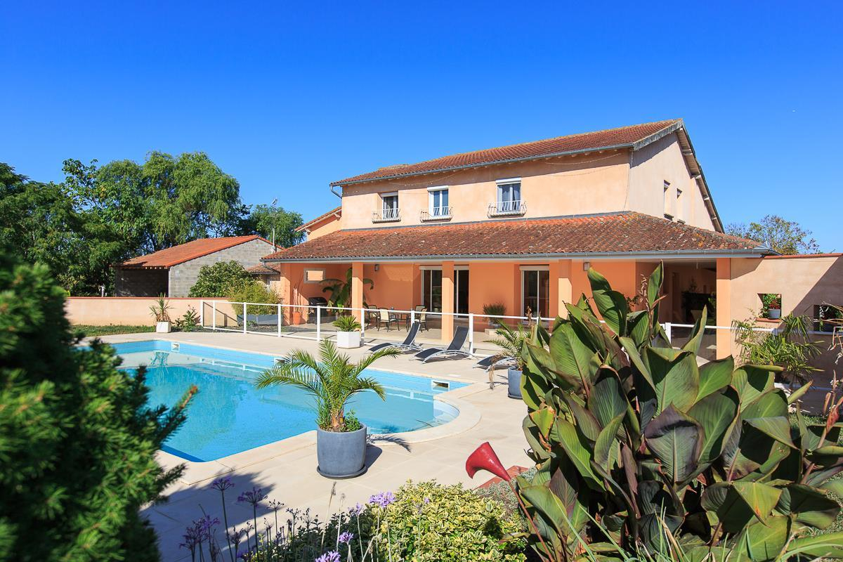 Gîte La Roque***