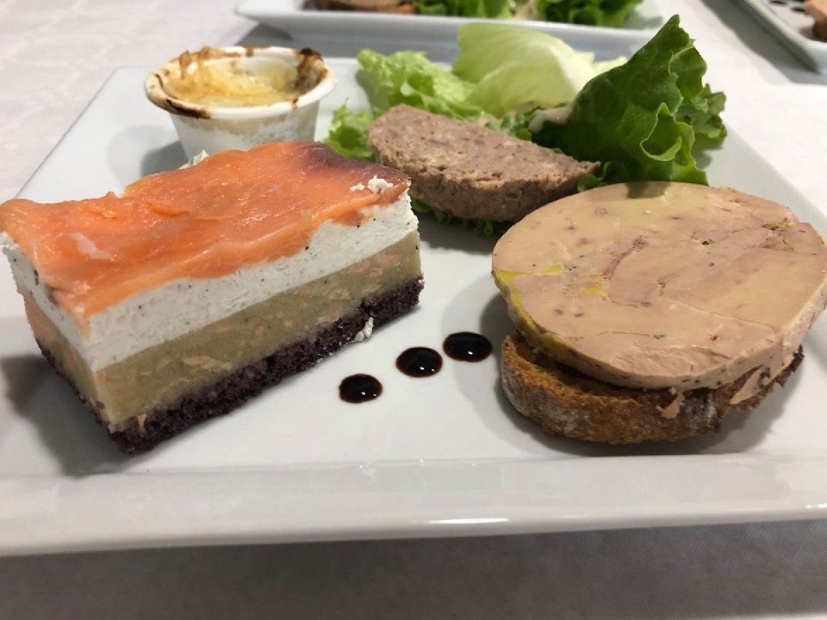 Foie gras d'endives et duo de truites