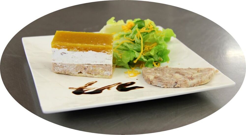 Fritons de canard de Lisle-sur-Tarn et gâteau de canard chutney aux mangues